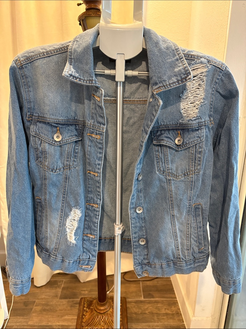 Light Blue Distressed Denim Jacket - Casual Women's sz M